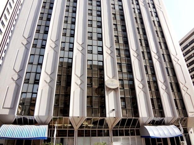 Emirates Plaza Hotel Abu Dabi Exterior foto